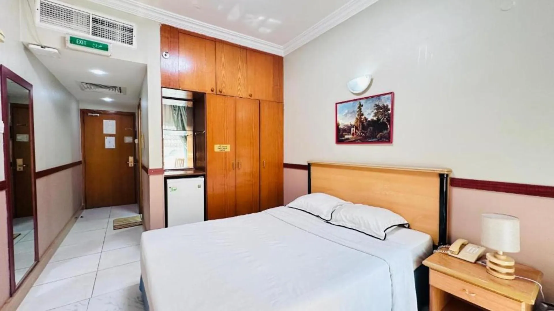 Belvilla Luxury Marino Near Deira Clock Tower Dubai 4*,