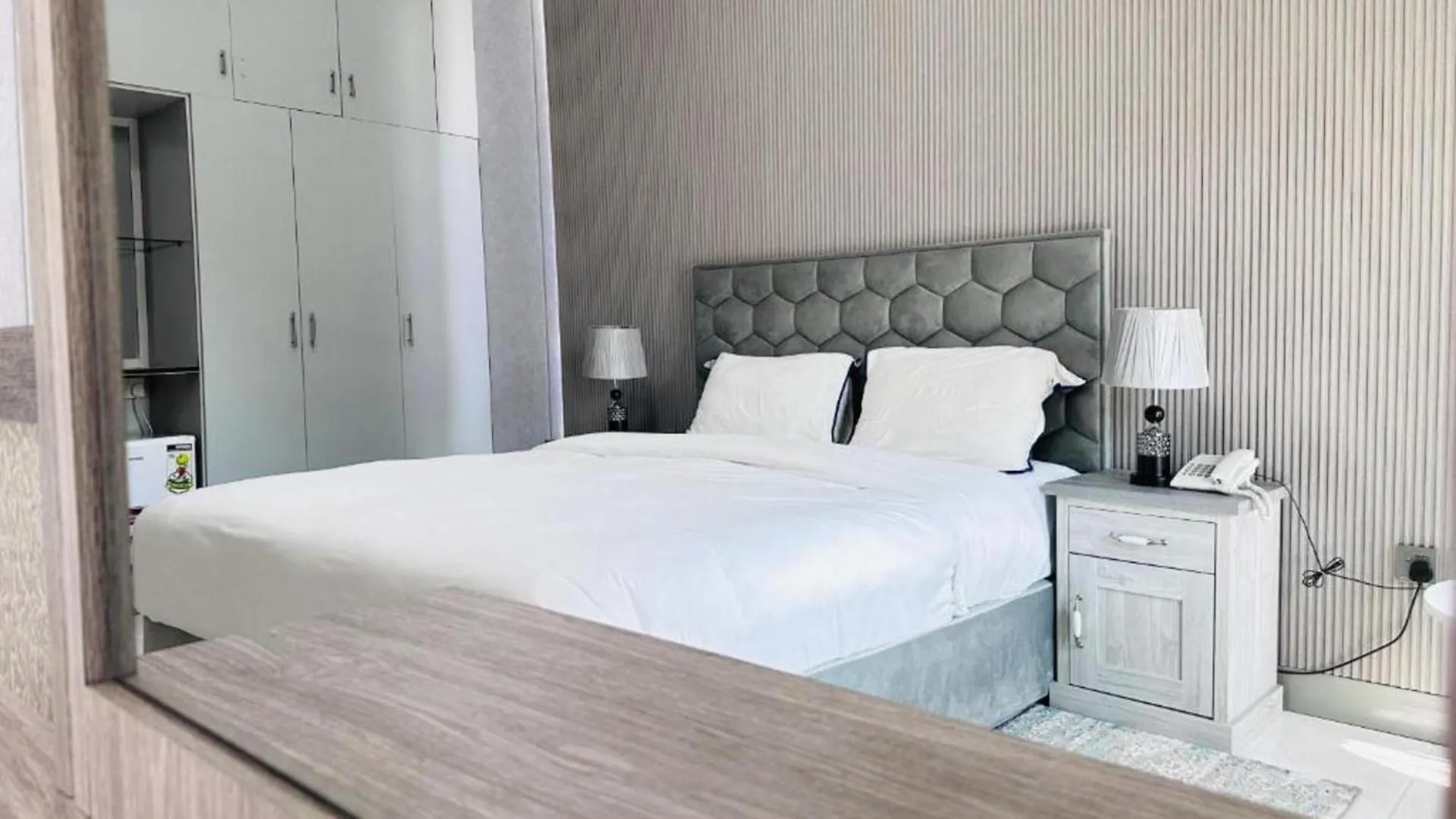 Belvilla Luxury Marino Near Deira Clock Tower Dubai Hotel