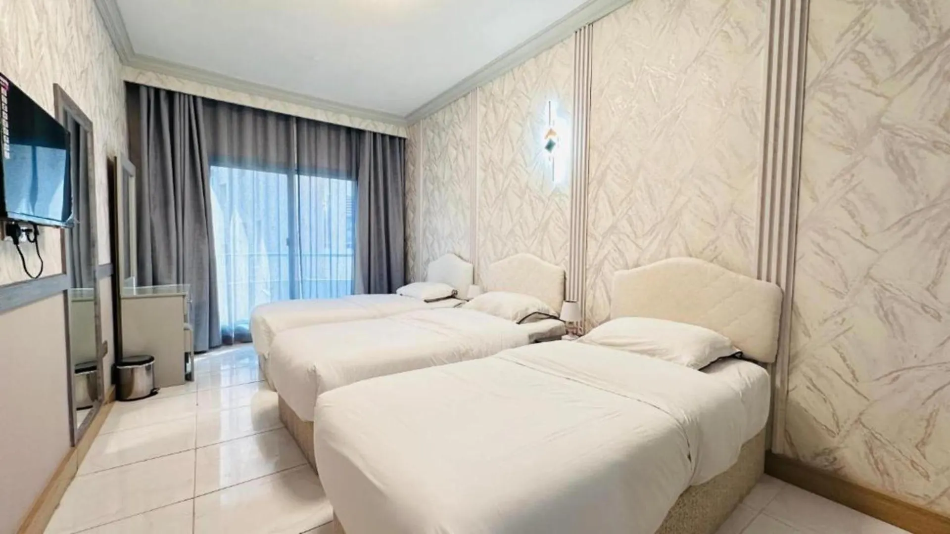 Belvilla Luxury Marino Near Deira Clock Tower Dubai Hotel